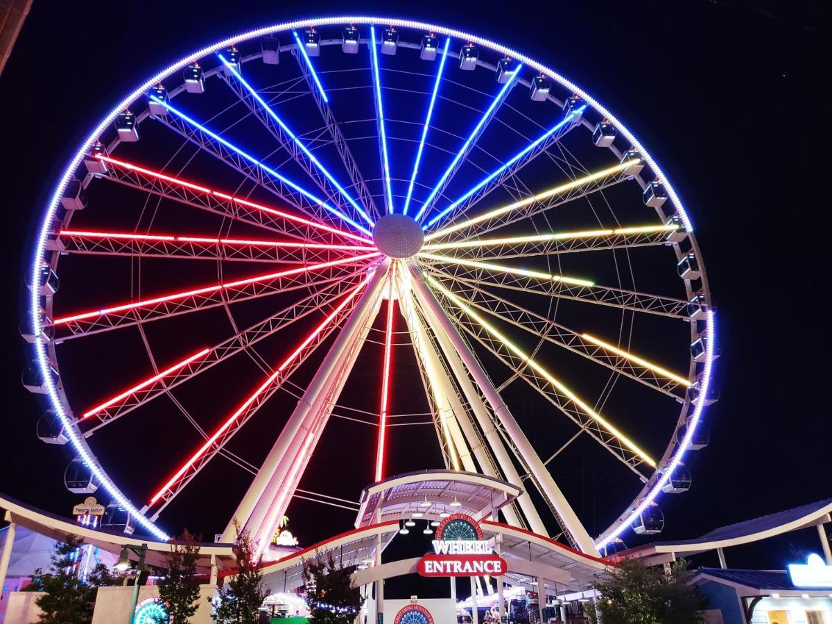 Papa Bear, Hot Tub, Wifi, 1089 Free Tickets Each Paid Day, Dollywood And More 塞维尔维尔 外观 照片